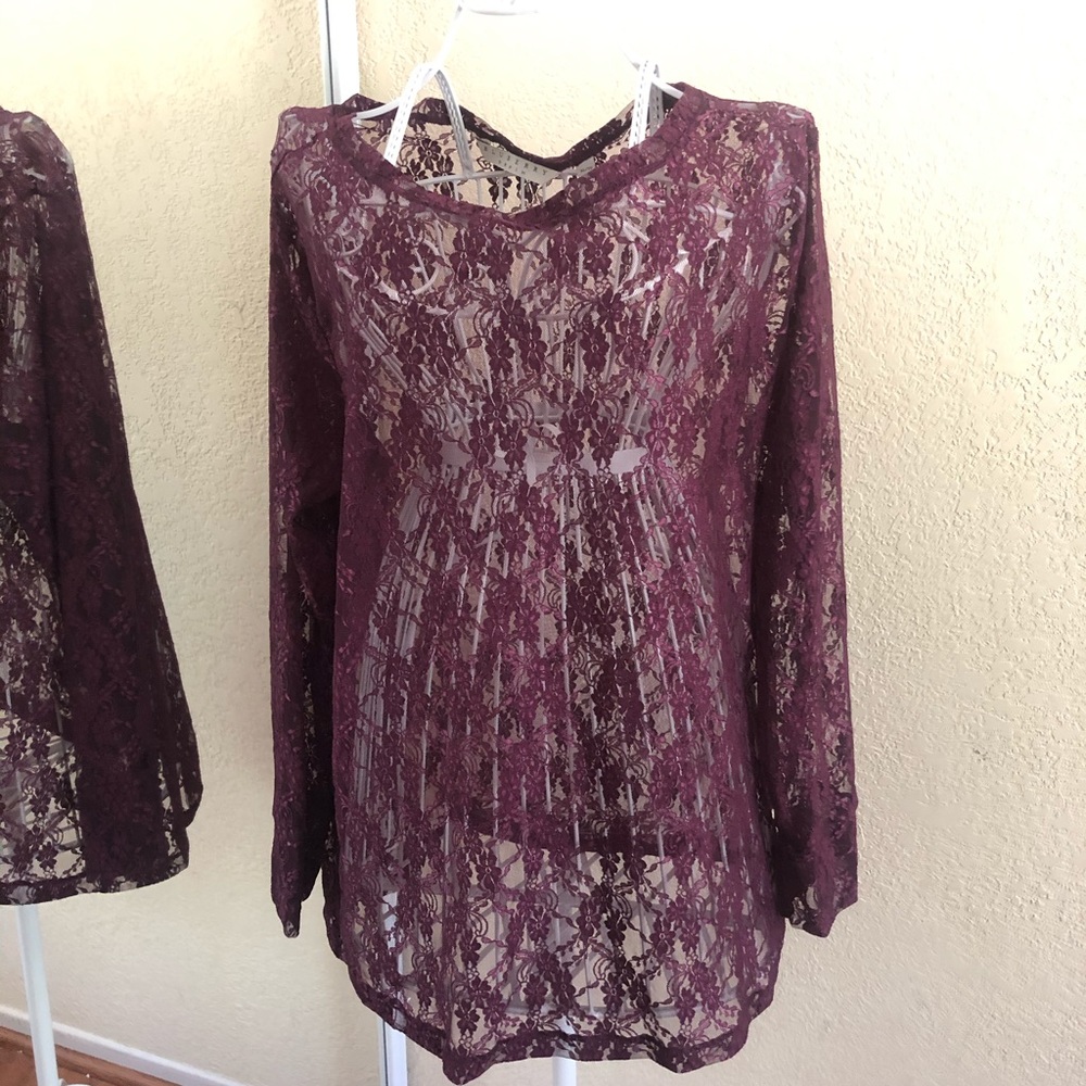 ✨Burgundy lace top by Blueberry Denim